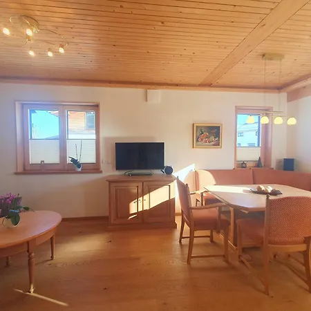 Naturlogis Allgaeu - Nachhaltige Im Bio-lehmhaus, Allergikerfreundlich, Terrasse Mit Bergblick, Inkl Koenigscard Apartment *