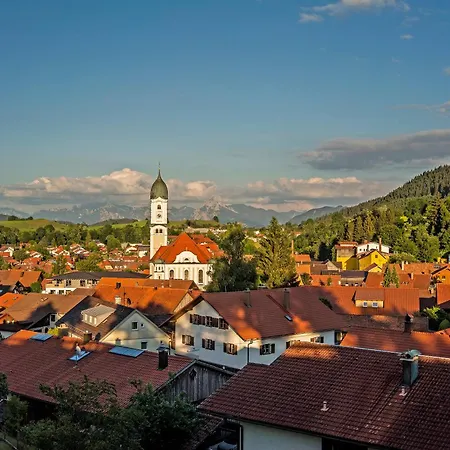 Naturlogis Allgaeu - Nachhaltige Im Bio-lehmhaus, Allergikerfreundlich, Terrasse Mit Bergblick, Inkl Koenigscard Appartement *